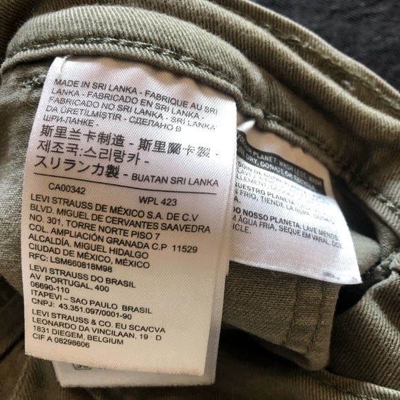 LEVI’s High Rise Utility Straight Crop | 31 green - Picture 6 of 9